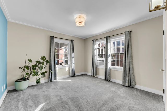 1607 N Washington Avenue, Springfield, MO 65803