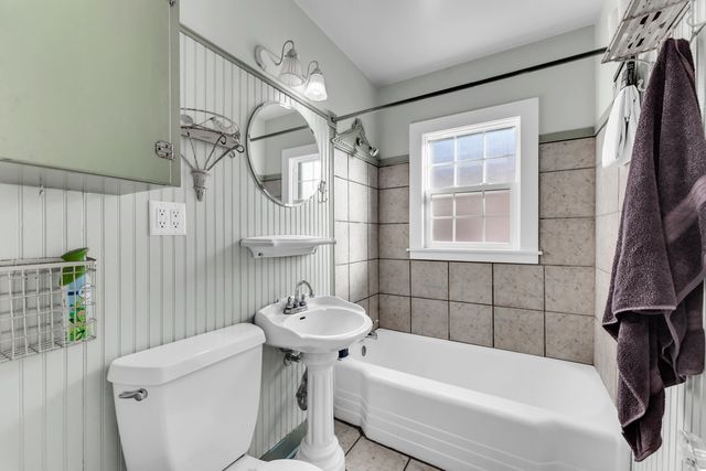 1607 N Washington Avenue, Springfield, MO 65803