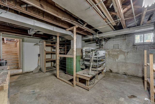 1607 N Washington Avenue, Springfield, MO 65803