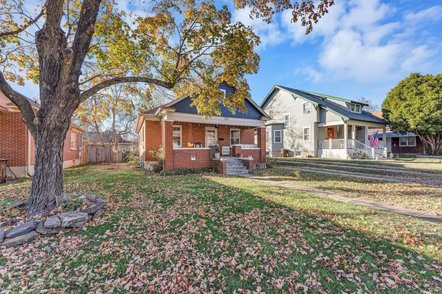 1607 N Washington Avenue, Springfield, MO 65803