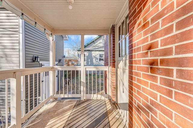 1607 N Washington Avenue, Springfield, MO 65803