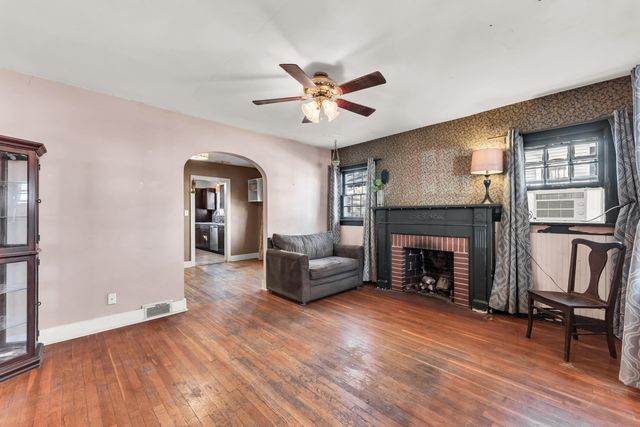 1607 N Washington Avenue, Springfield, MO 65803