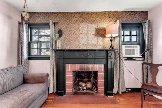 1607 N Washington Avenue, Springfield, MO 65803