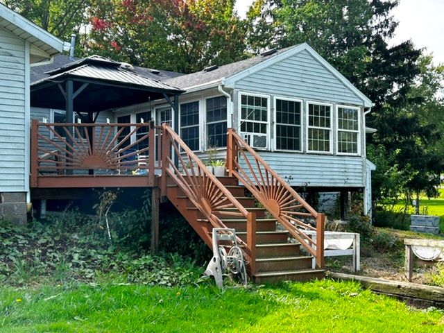 2160 HILLBORN Road, Erie, PA 16509