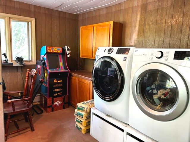 2160 HILLBORN Road, Erie, PA 16509