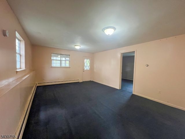 89 W Warren St, Washington Boro, NJ 07882