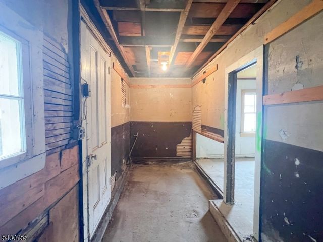 89 W Warren St, Washington Boro, NJ 07882