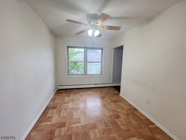 89 W Warren St, Washington Boro, NJ 07882