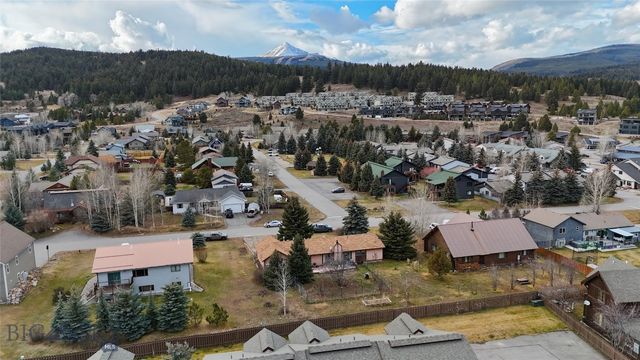 560 Rainbow Trout Run, Big Sky, MT 59716