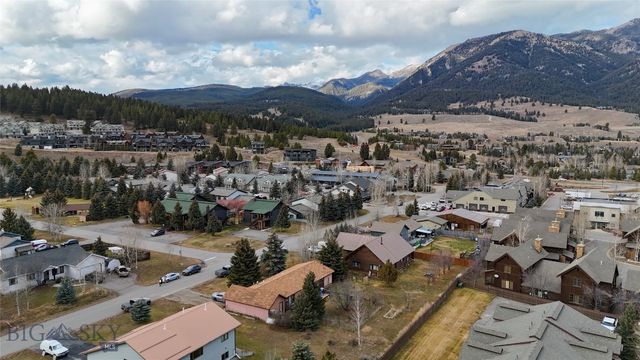 560 Rainbow Trout Run, Big Sky, MT 59716