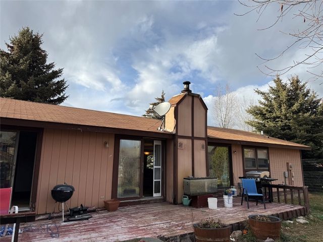 560 Rainbow Trout Run, Big Sky, MT 59716