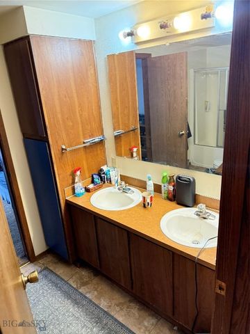 560 Rainbow Trout Run, Big Sky, MT 59716