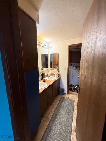 560 Rainbow Trout Run, Big Sky, MT 59716