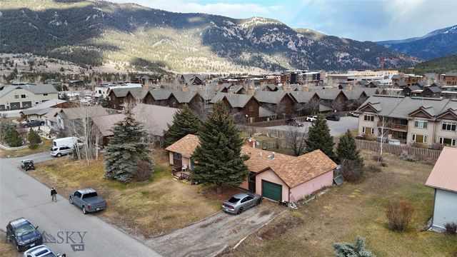 560 Rainbow Trout Run, Big Sky, MT 59716