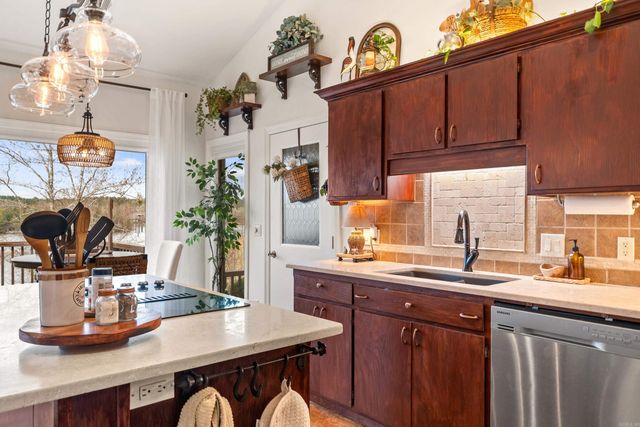 188 Elcano, Hot Springs Village, AR 71909