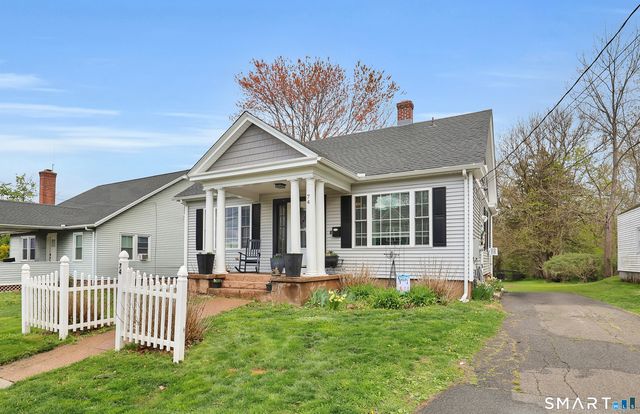 74 West Street, Middletown, CT 06457