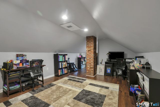 74 West Street, Middletown, CT 06457