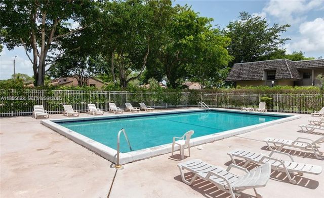 3655 NW 94th Ave 8H, Sunrise, FL 33351