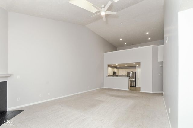 12140 Black Hills Drive, Fishers, IN 46038