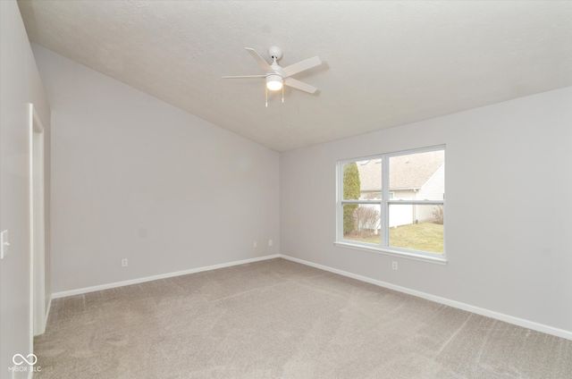 12140 Black Hills Drive, Fishers, IN 46038