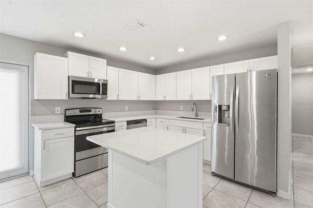 32730 BLOSSOM LANE, Leesburg, FL 34788