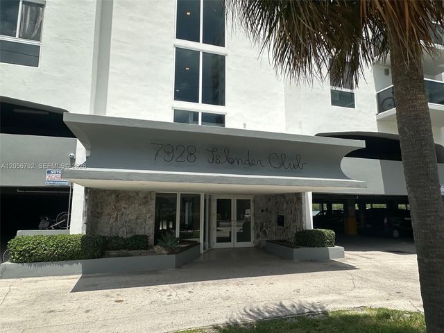 7928 W Dr 504 504, North Bay Village, FL 33141
