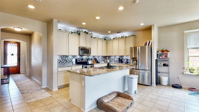3716 Harbour Mist Trail, Denton, TX 76208