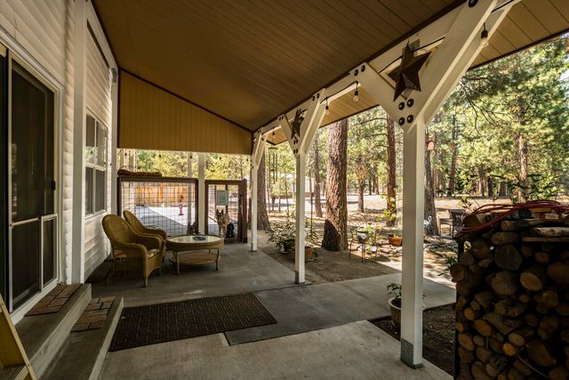 15730 Jackpine Road, La Pine, OR 97739