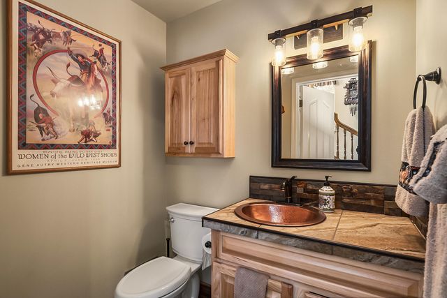 15730 Jackpine Road, La Pine, OR 97739