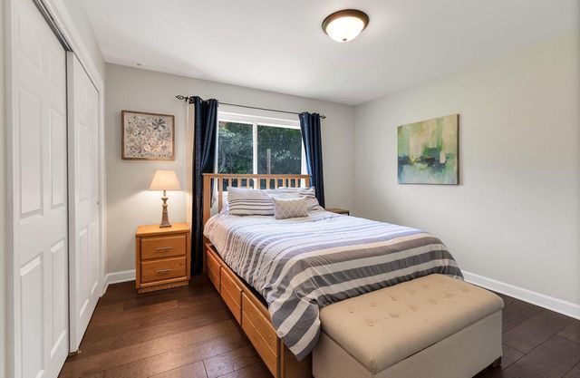 8975 N Santa Monica BOULEVARD, Bayside, WI 53217