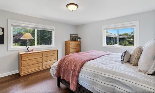 8975 N Santa Monica BOULEVARD, Bayside, WI 53217