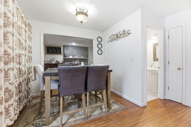 76 Kane Brothers Cir, Westfield, MA 01085