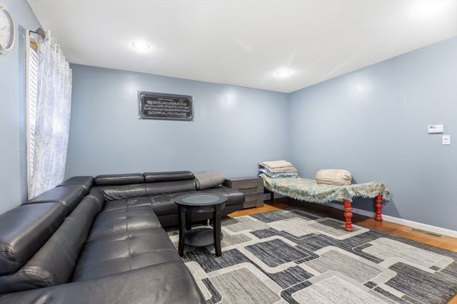 76 Kane Brothers Cir, Westfield, MA 01085