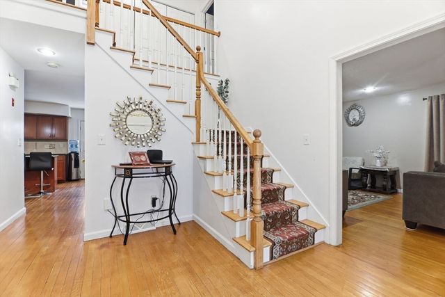 76 Kane Brothers Cir, Westfield, MA 01085