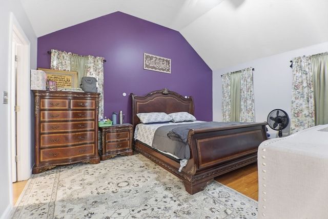 76 Kane Brothers Cir, Westfield, MA 01085