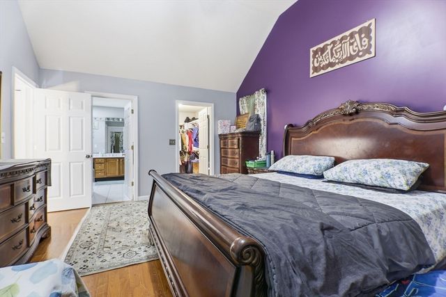 76 Kane Brothers Cir, Westfield, MA 01085