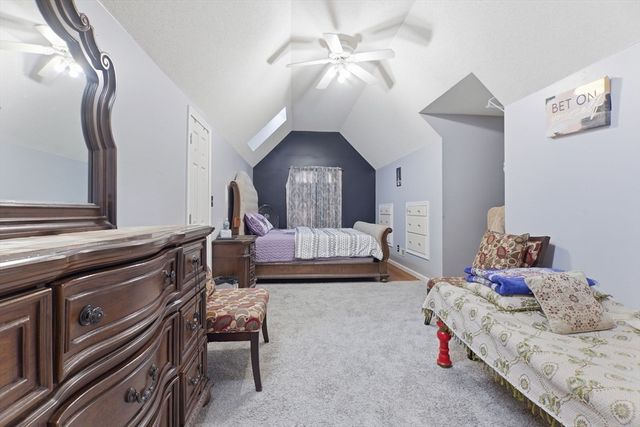 76 Kane Brothers Cir, Westfield, MA 01085