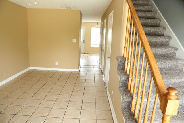394E Jack Miller Blvd E, Clarksville, TN 37042