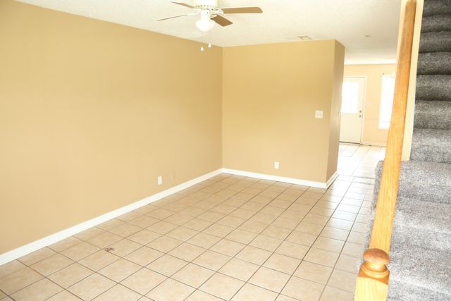 394E Jack Miller Blvd E, Clarksville, TN 37042