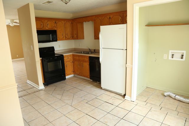 394E Jack Miller Blvd E, Clarksville, TN 37042