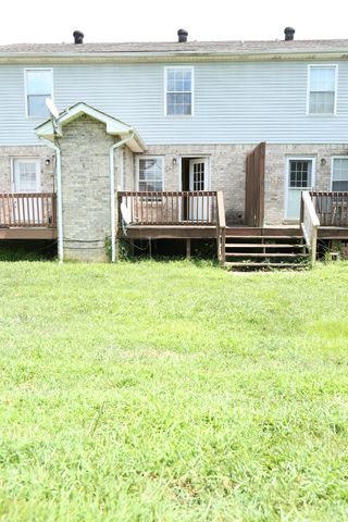 394E Jack Miller Blvd E, Clarksville, TN 37042