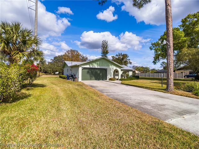 4904 Cricket Drive, Sebring, FL 33876
