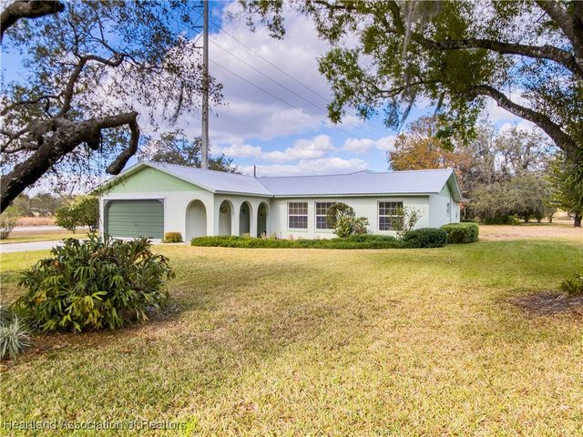 4904 Cricket Drive, Sebring, FL 33876