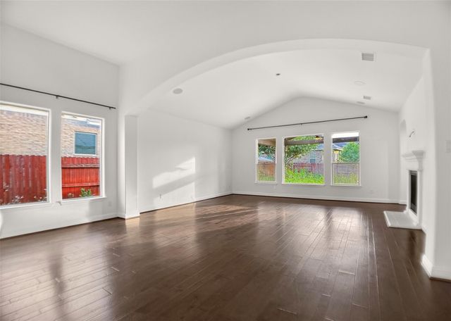 1505 Long Shadow LN, Georgetown, TX 78628