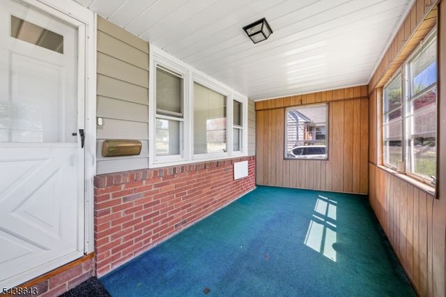 623 1St Ave, Raritan Boro, NJ 08869