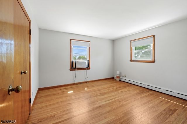623 1St Ave, Raritan Boro, NJ 08869
