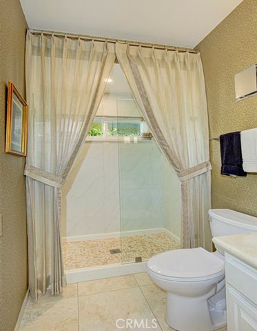 5544 Rayo Del Sol B, Laguna Woods, CA 92637