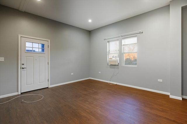 1654 W Cortland Street 5, Chicago, IL 60622