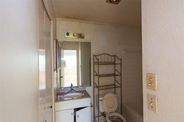 1107 GREEN VALLEY CV, Round Rock, TX 78664