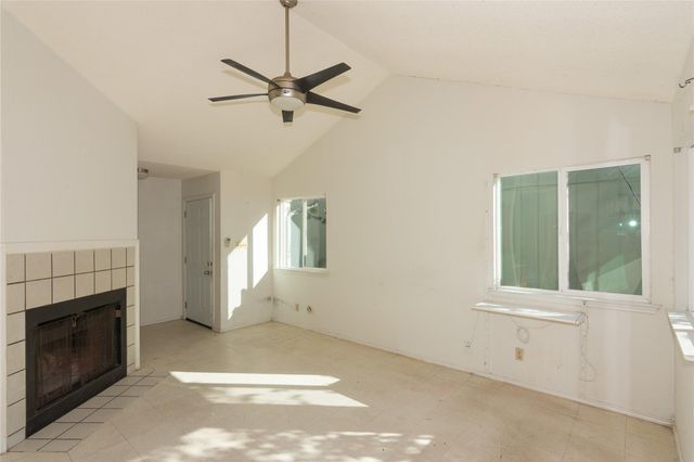 1107 GREEN VALLEY CV, Round Rock, TX 78664